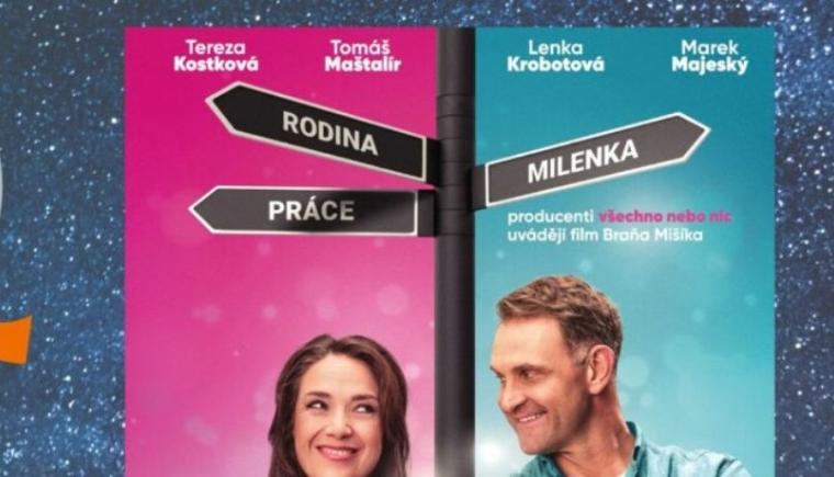 LETNÍ KINO VE VELEŠÍNĚ ZA BUDOVOU KINA – NIKDY NEŘÍKEJ NÍKDY