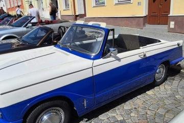 Kabrioleťáci na cestě…i v Nových Hradech a okolí